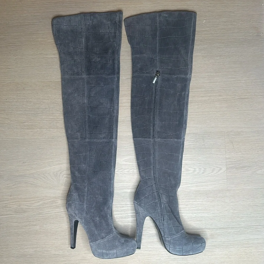 Report Signature Fairfax Over the Knee Boots Gray Suede Size 8